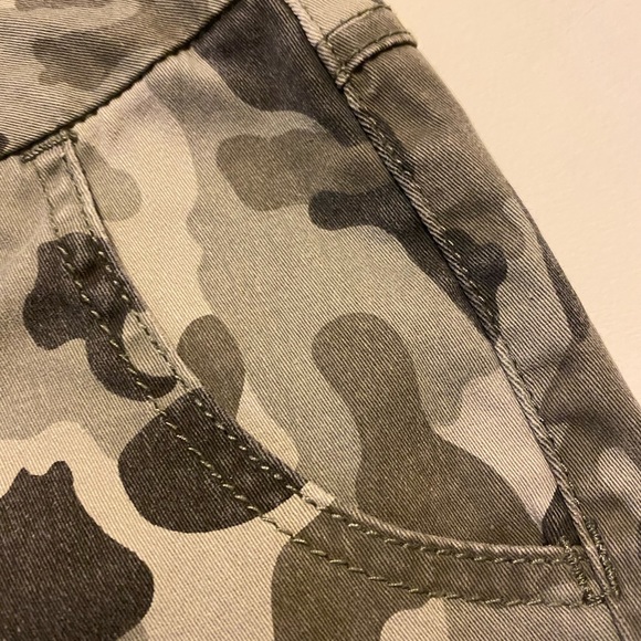 Women’s short size 7 (BeBop) - Picture 6 of 9